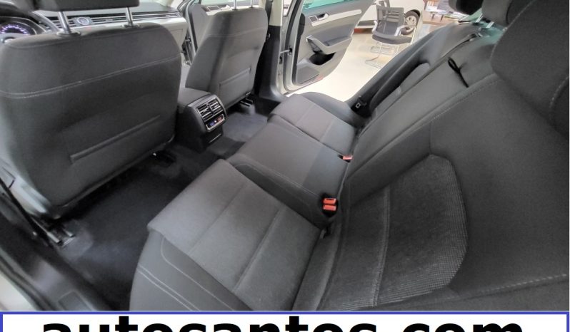 Volkswagen Passat 1.6 Tdi 120cv Advance lleno