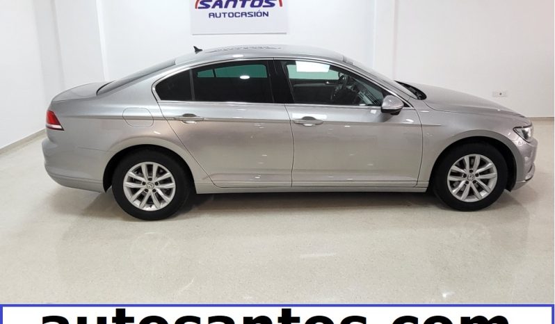 Volkswagen Passat 1.6 Tdi 120cv Advance lleno