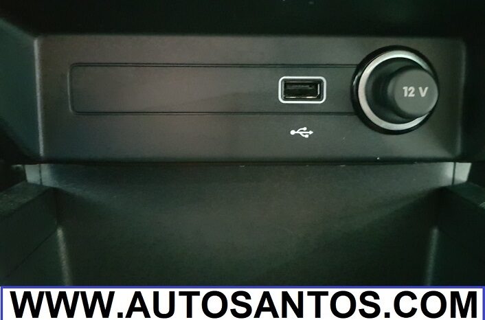 SKODA FABIA MPI LIKE lleno