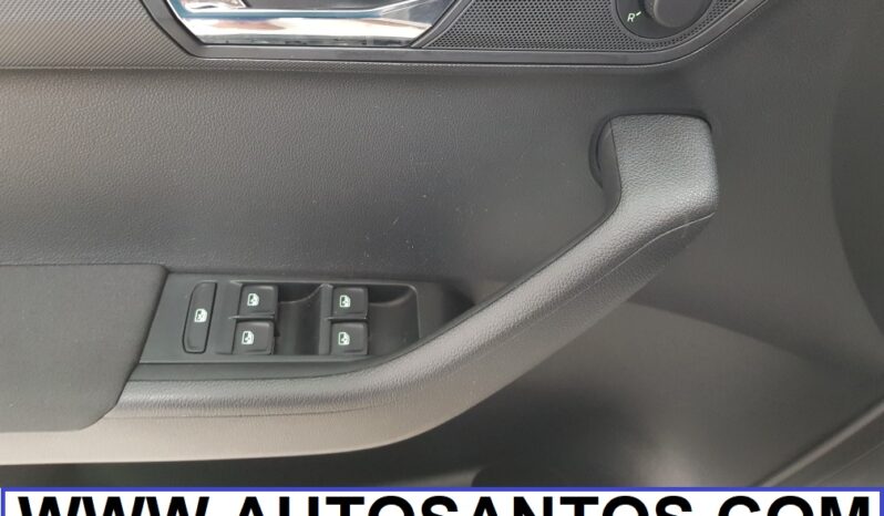 SKODA FABIA MPI LIKE lleno