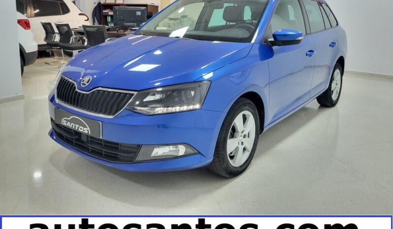 SKODA FABIA COMBI lleno