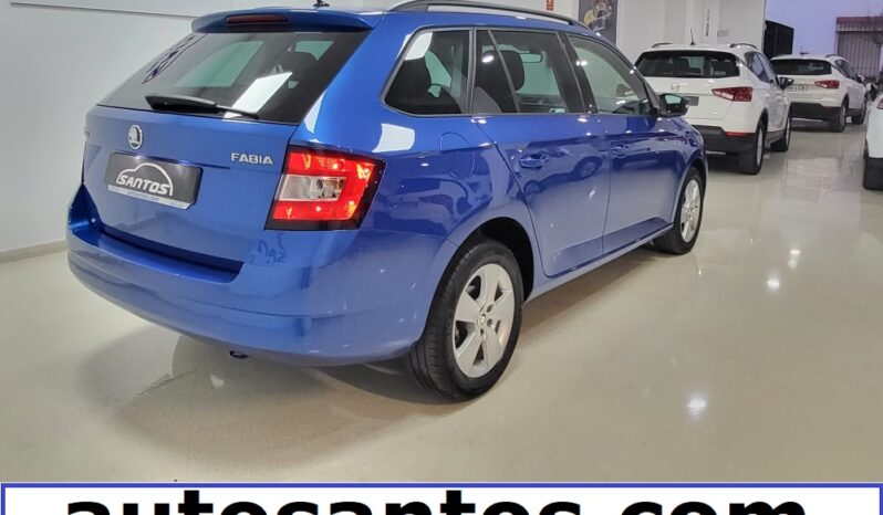 SKODA FABIA COMBI lleno