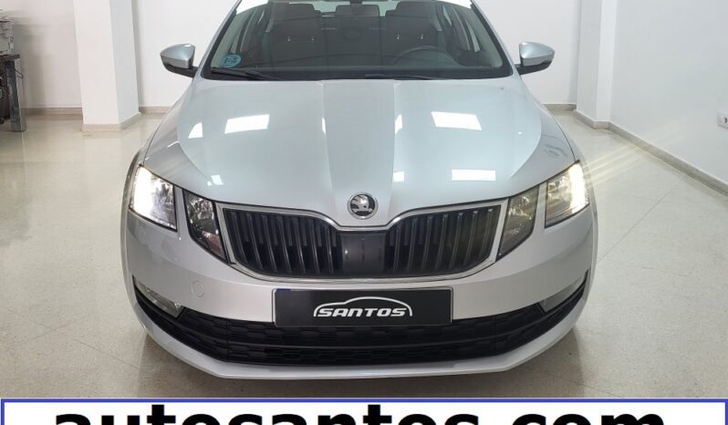 SKODA OCTAVIA lleno