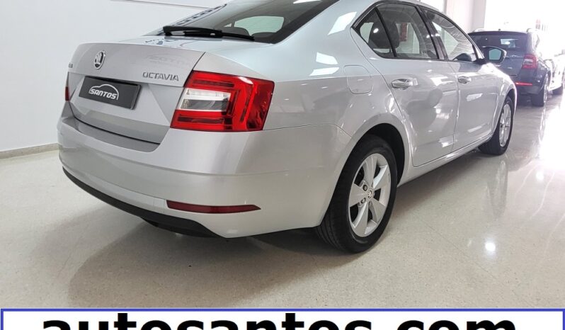 SKODA OCTAVIA lleno