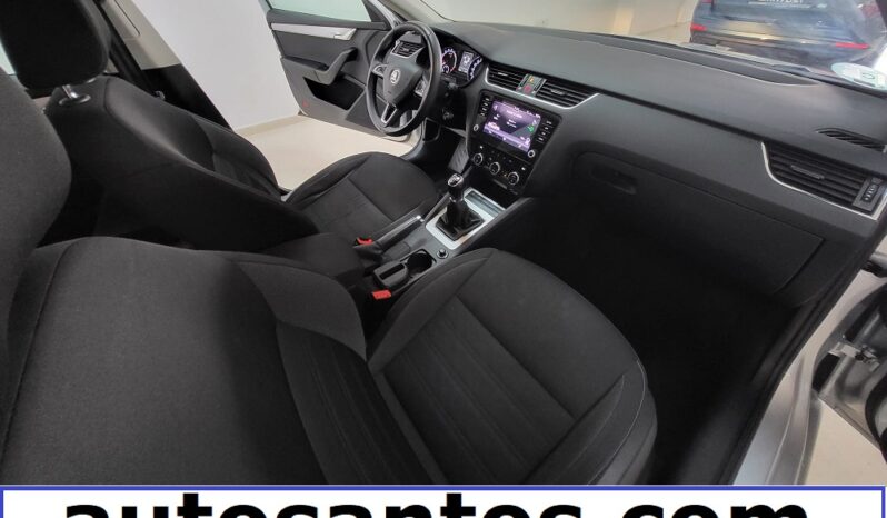 SKODA OCTAVIA lleno
