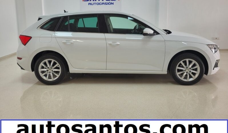 SKODA SCALA lleno