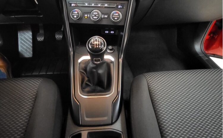 VOKSWAGEN T-ROC lleno