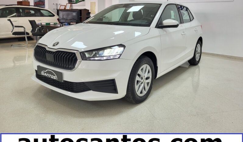 SKODA NUEVO FABIA TSI 95CV AMBITION FULL LED lleno