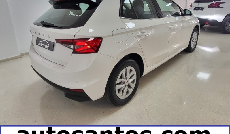 SKODA NUEVO FABIA TSI 95CV AMBITION FULL LED lleno