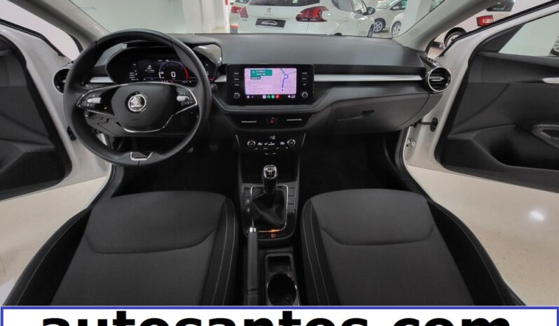 SKODA NUEVO FABIA TSI 95CV AMBITION FULL LED lleno
