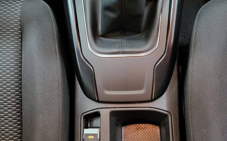 VOLKSWAGEN T-ROC EDITION TSI 110CV 6V lleno