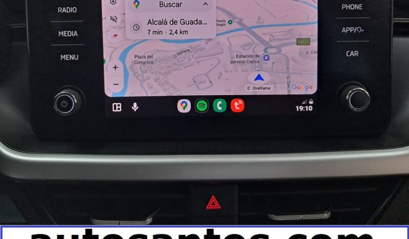 SKODA KAMIQ TSI 110CV SCOUT lleno