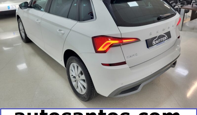 SKODA KAMIQ TSI 110CV SCOUT 6-VEL FULL LED lleno