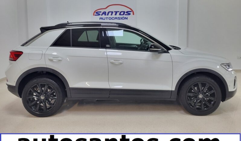 VOLKSWAGEN T-ROC TSI 110CV DARK 6-VEL lleno