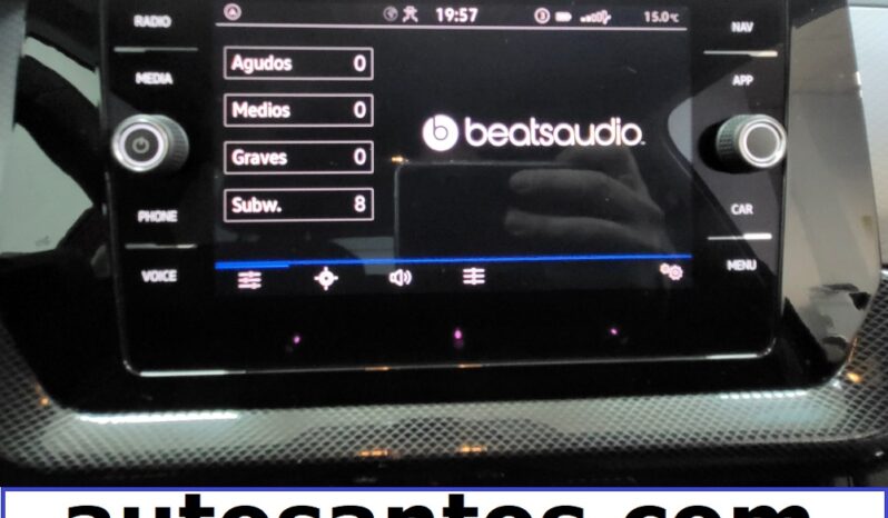 VOLKSWAGEN T-CROSS TSI 115CV MAS BEATS SOUND lleno